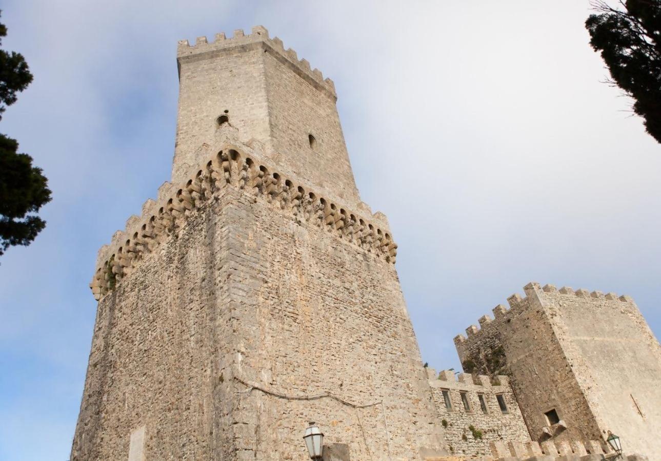 Casinadellepalme Appartamento In Centro Zona Porto Trapani Exterior foto
